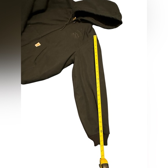 Carhartt men black jacket medium size, gently used - Picture 8 of 15